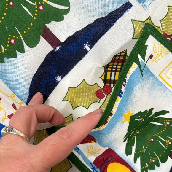 🎄 American Mills Apron - Picture 6 of 7